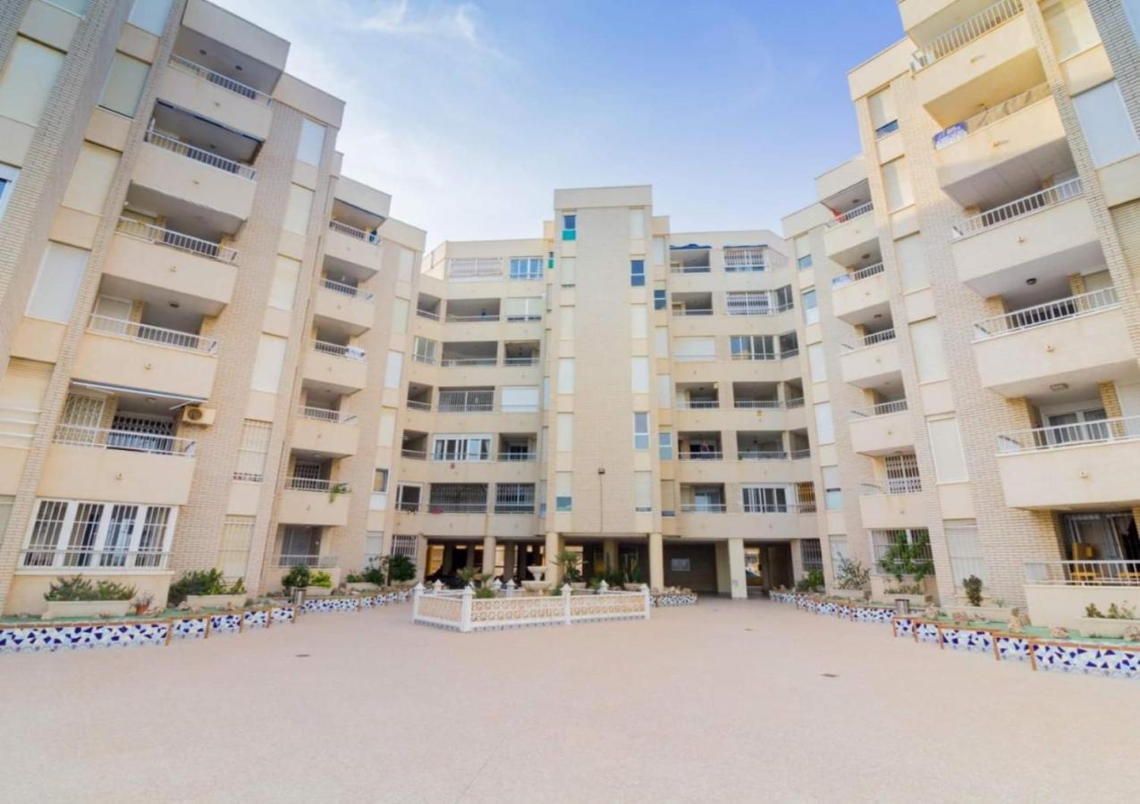 Apartament Lemon Torrevieja Exterior foto